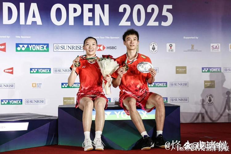 蒋振邦与魏雅欣摘得羽毛球世锦赛混双银牌